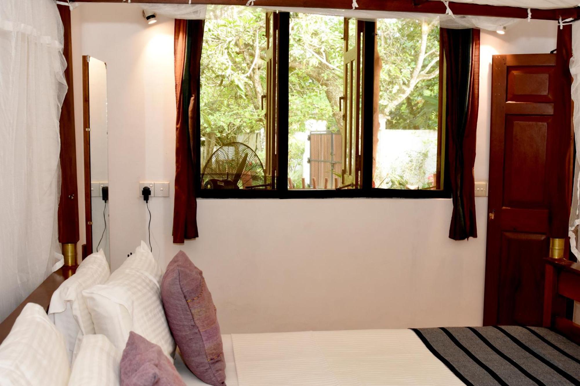 Villa Polhena Matara Kamer foto