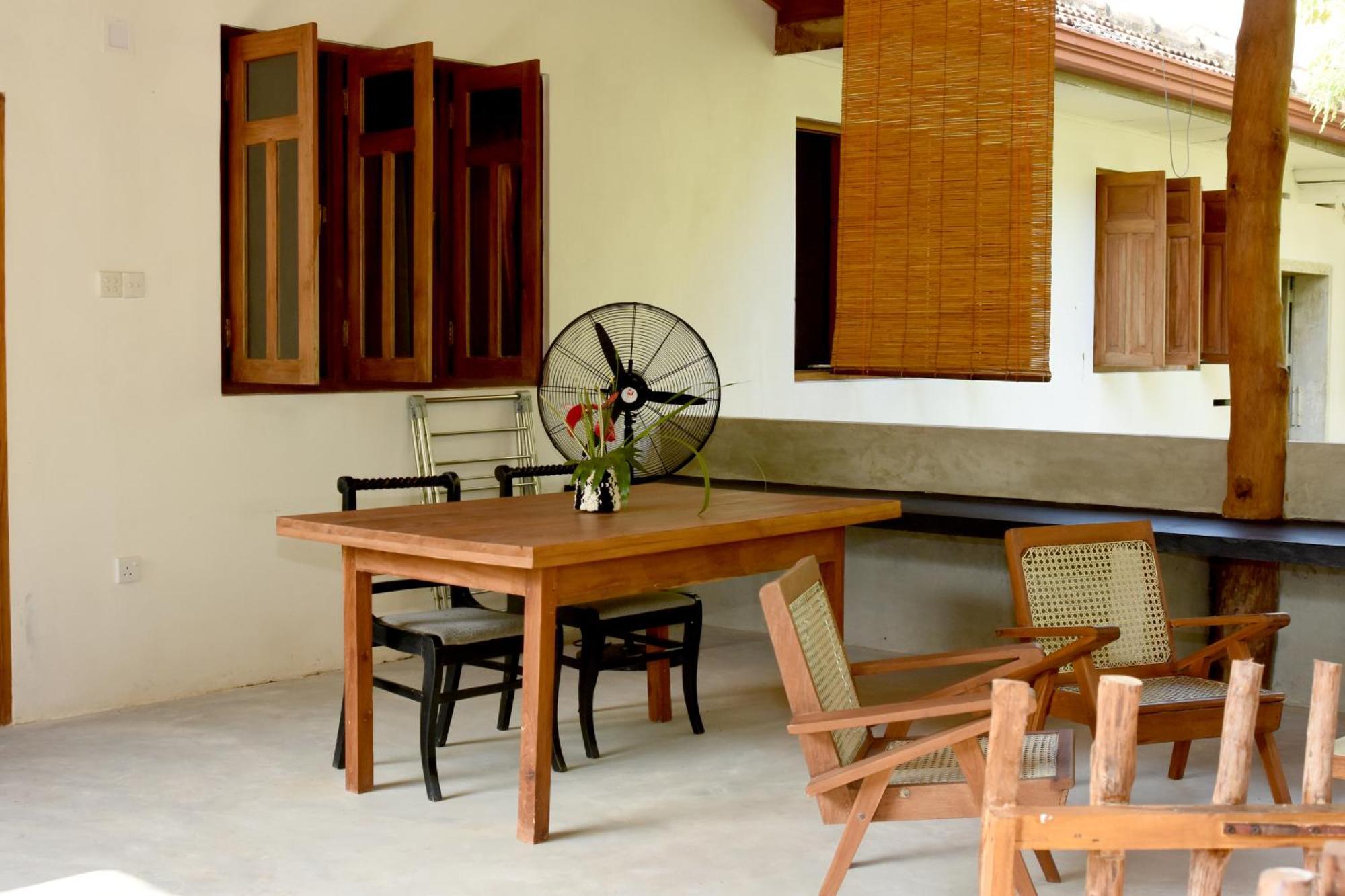 Villa Polhena Matara Kamer foto