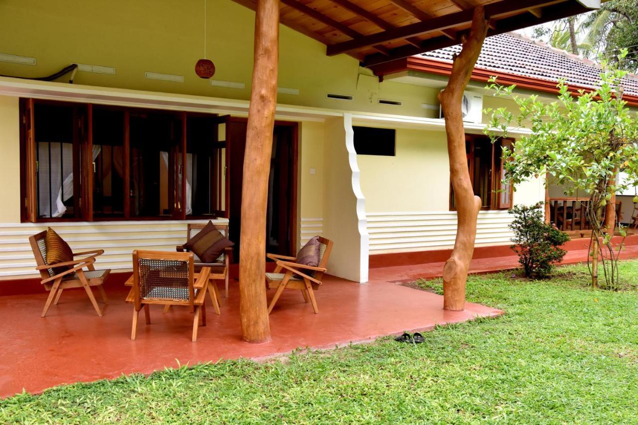 Villa Polhena Matara Buitenkant foto
