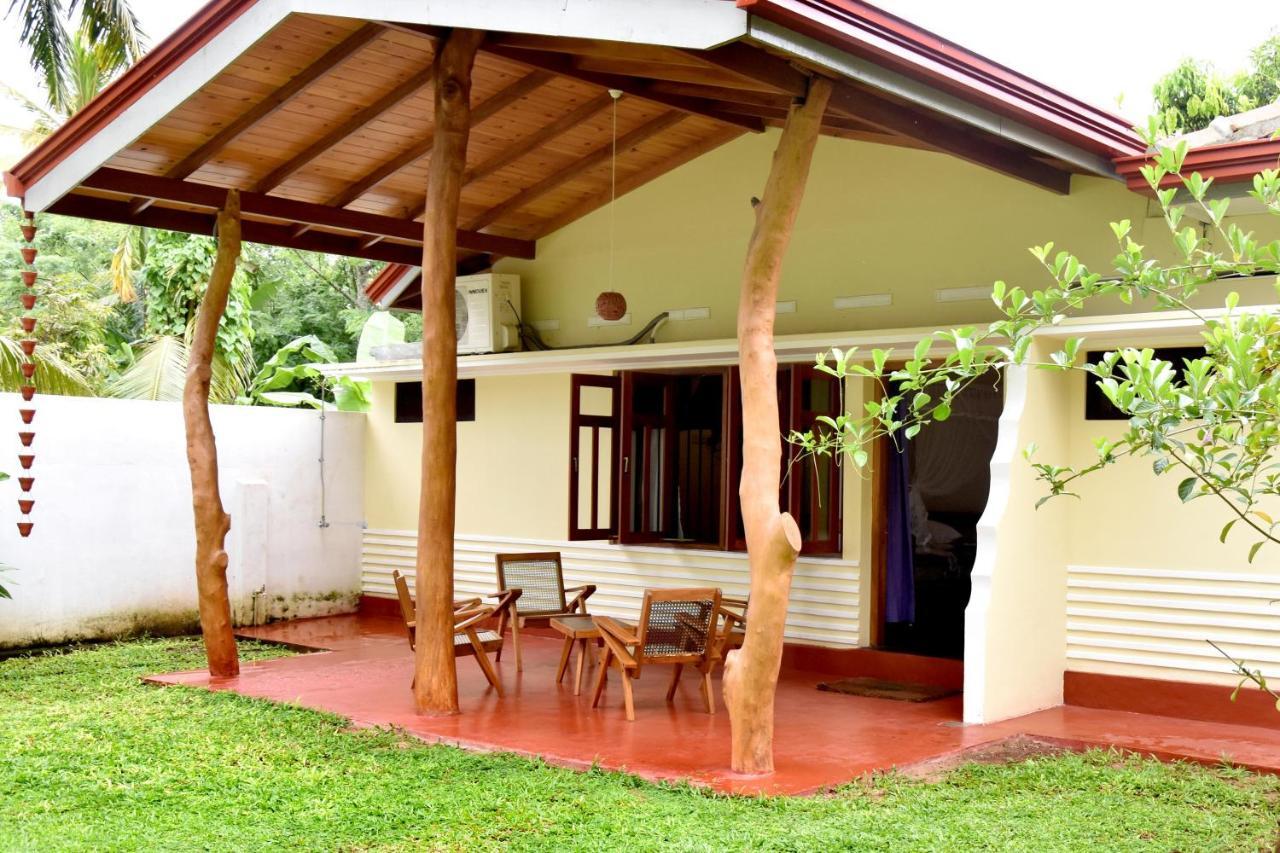 Villa Polhena Matara Buitenkant foto