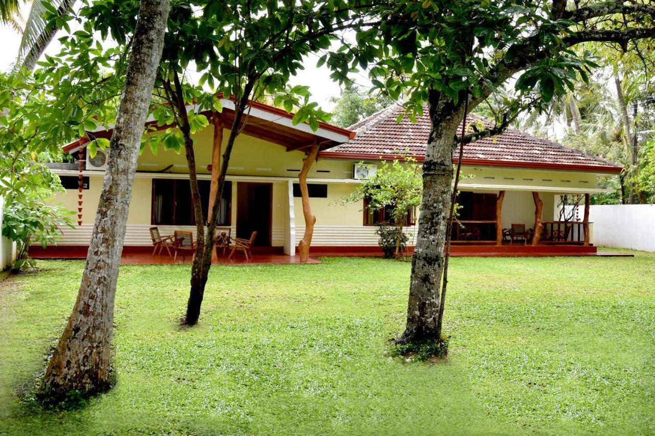 Villa Polhena Matara Buitenkant foto